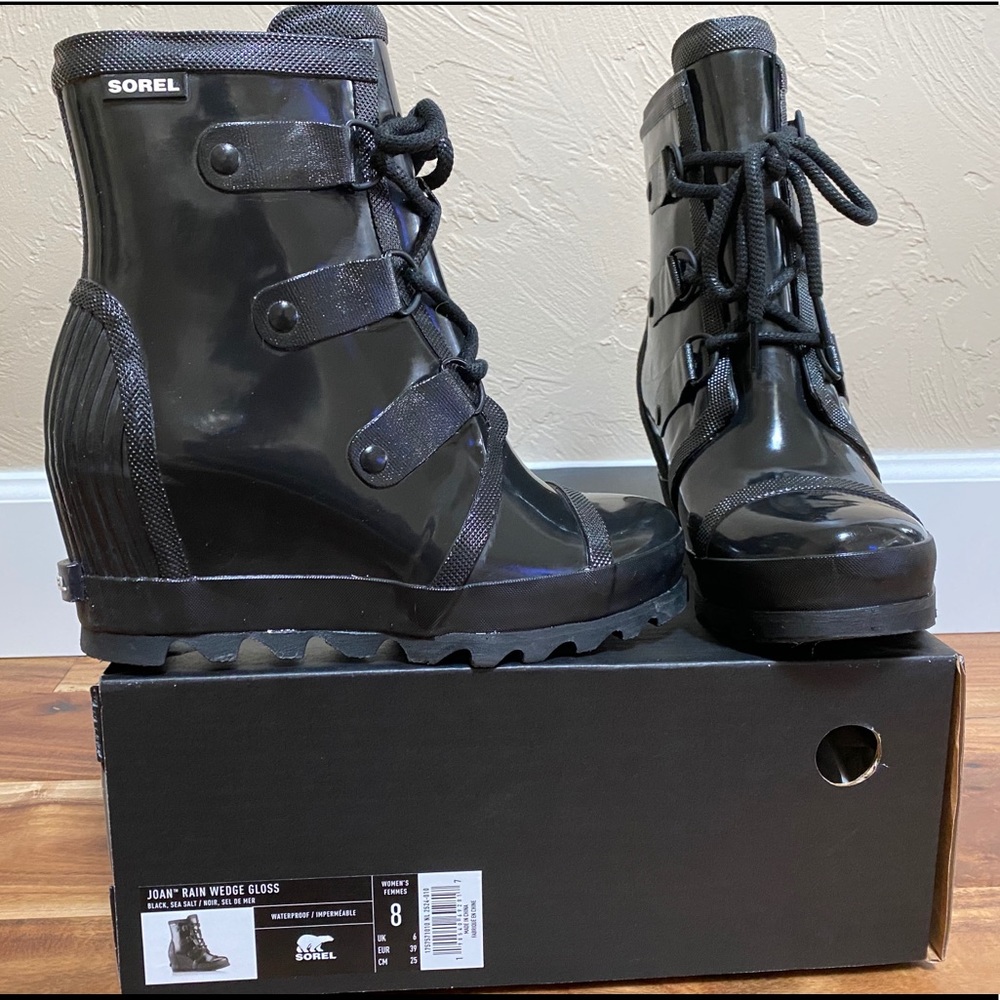Sorel Joan Rain Wedge Gloss Black Size 8